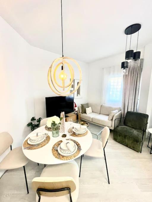 말라가 Historical Centre! Private Terrace & Gym-Near Public Parking 아파트 외부 사진